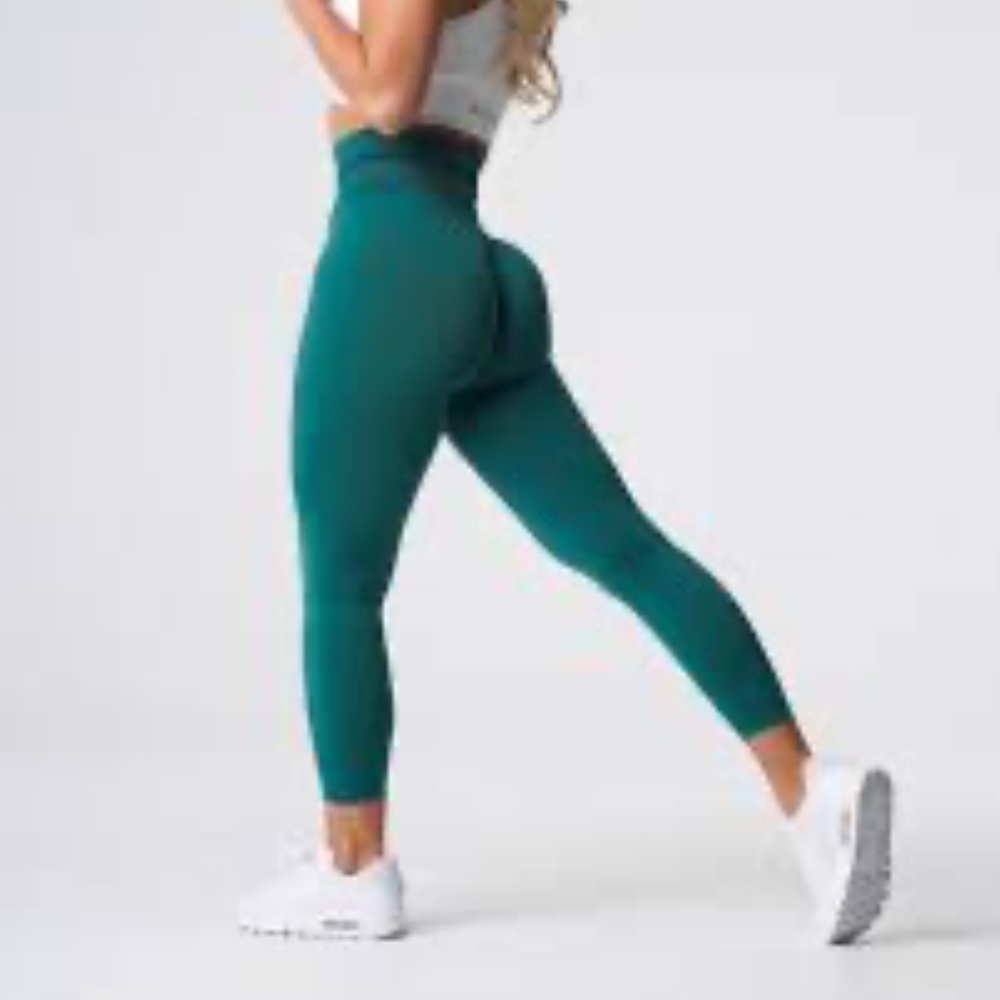 NVGTN Seamless Dark Green Leggings - Emerald